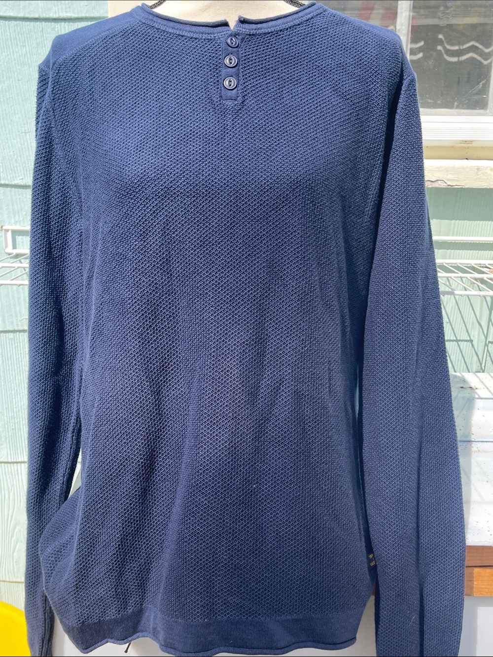 Lucky brand, navy blue thermal three button Henley size medium